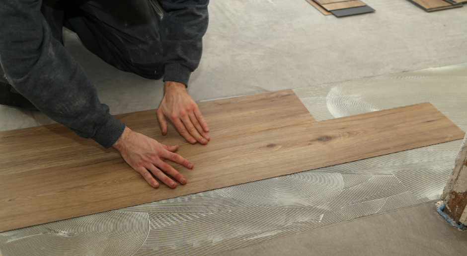 清潔及保養(yǎng)LVT地板