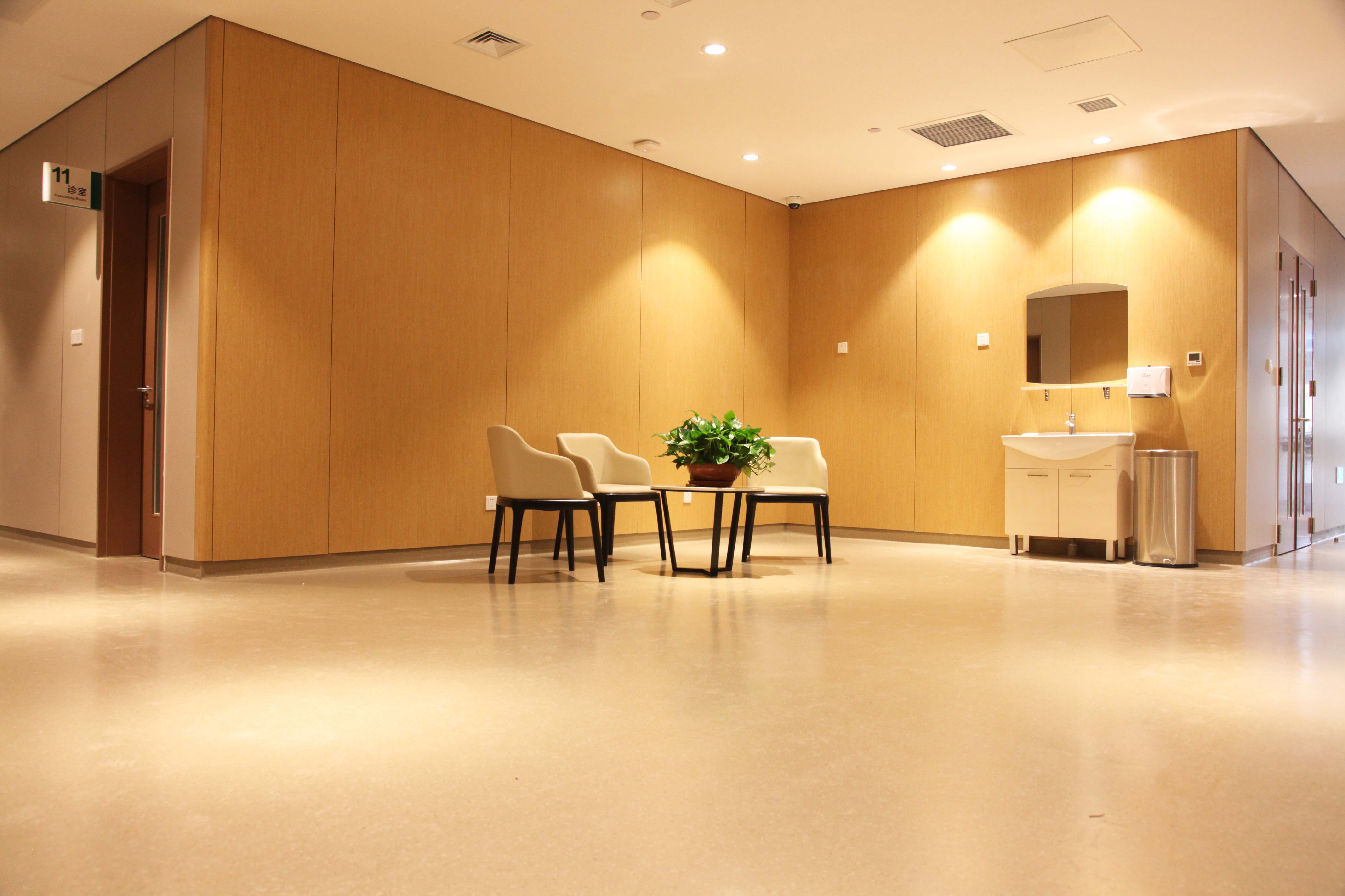 國(guó)亨地材帶您走進(jìn)市立醫(yī)院